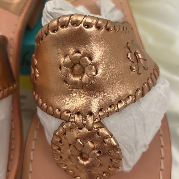 NIB Jack Rogers size 11 rose gold sandal - Picture 4 of 5